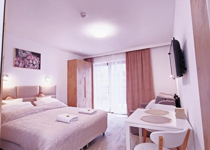 Family Raj Pod Sosnami Centrum Miasta! * 스클라르스카포렘바