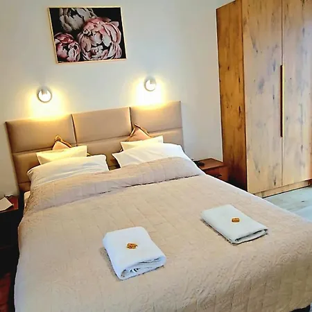 Family Raj Pod Sosnami Centrum Miasta! Apartman *