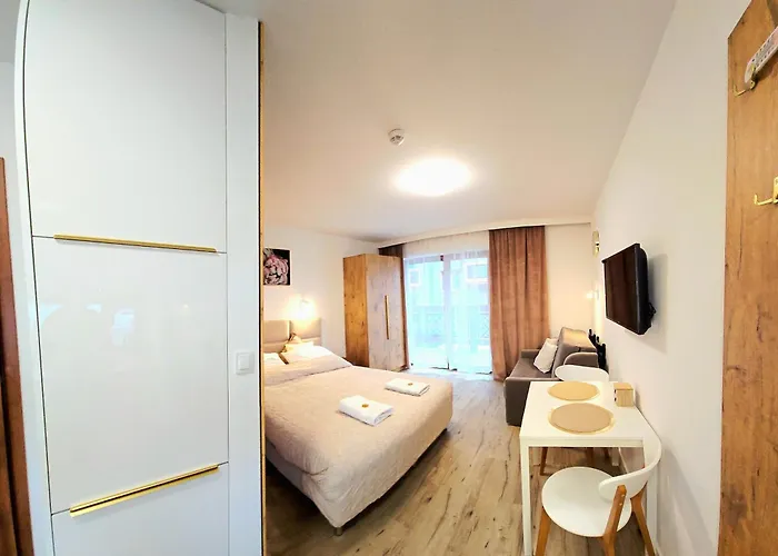 アパート Family Raj Pod Sosnami Centrum Miasta! シクラルスカ・ポレンバ